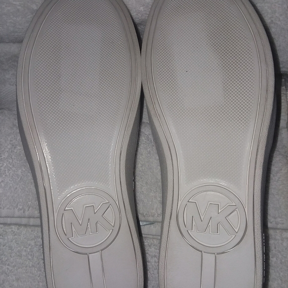 Michael Kors Shoes - Picture 4 of 4